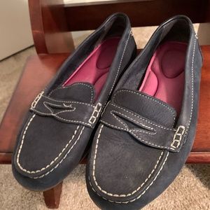 Rockport Total Motion Blue Suede Loafer Size 6.5M